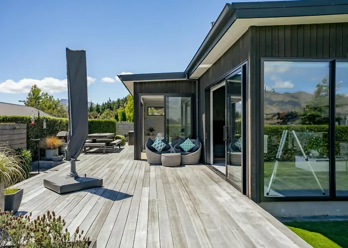 Diamond On The Peninsula